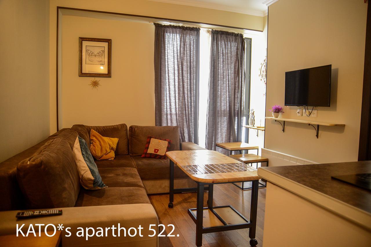 Kato'S Aparthotel Gudauri Mgzavrebi ภายนอก รูปภาพ