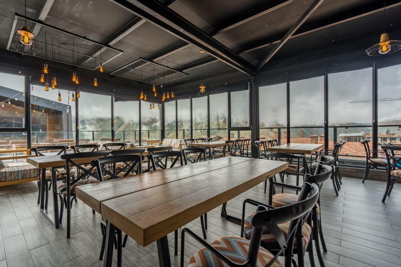 Kato'S Aparthotel Gudauri Mgzavrebi ภายนอก รูปภาพ