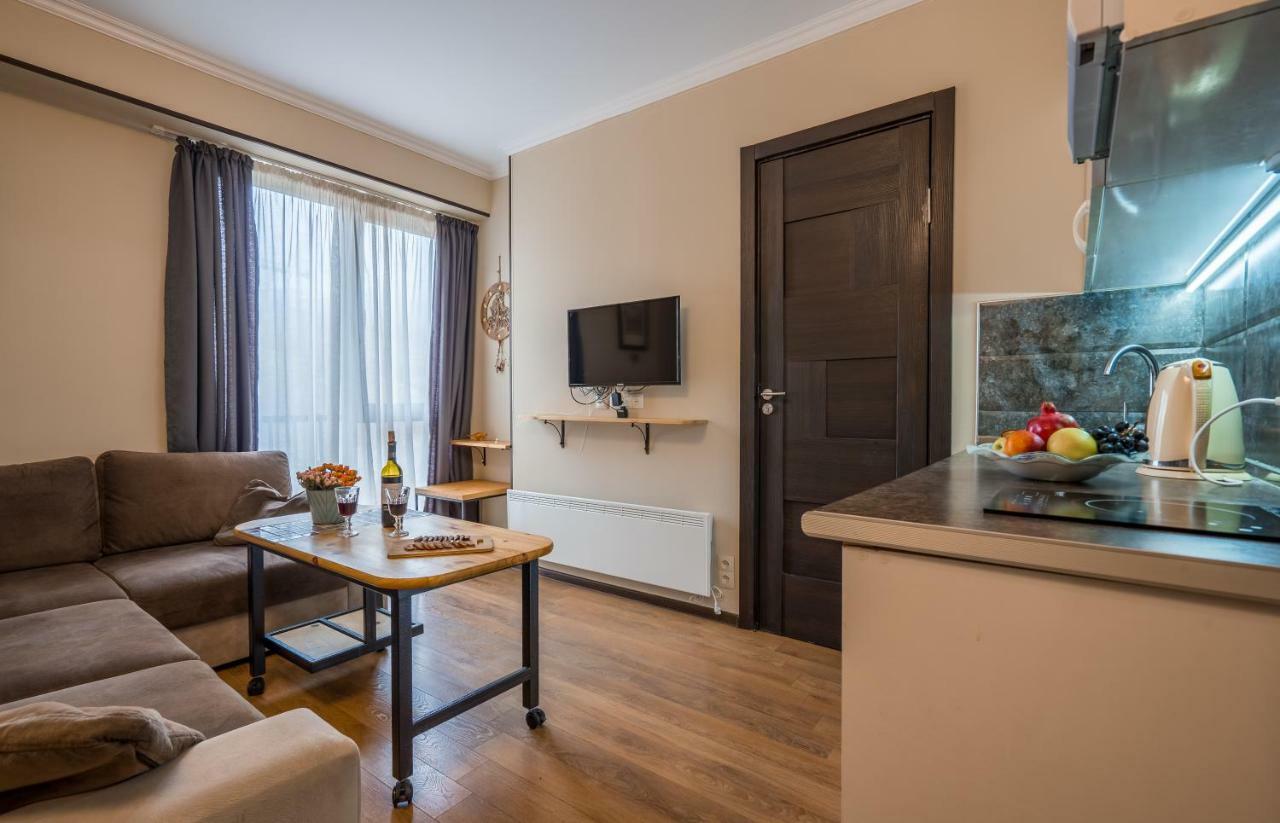 Kato'S Aparthotel Gudauri Mgzavrebi ภายนอก รูปภาพ