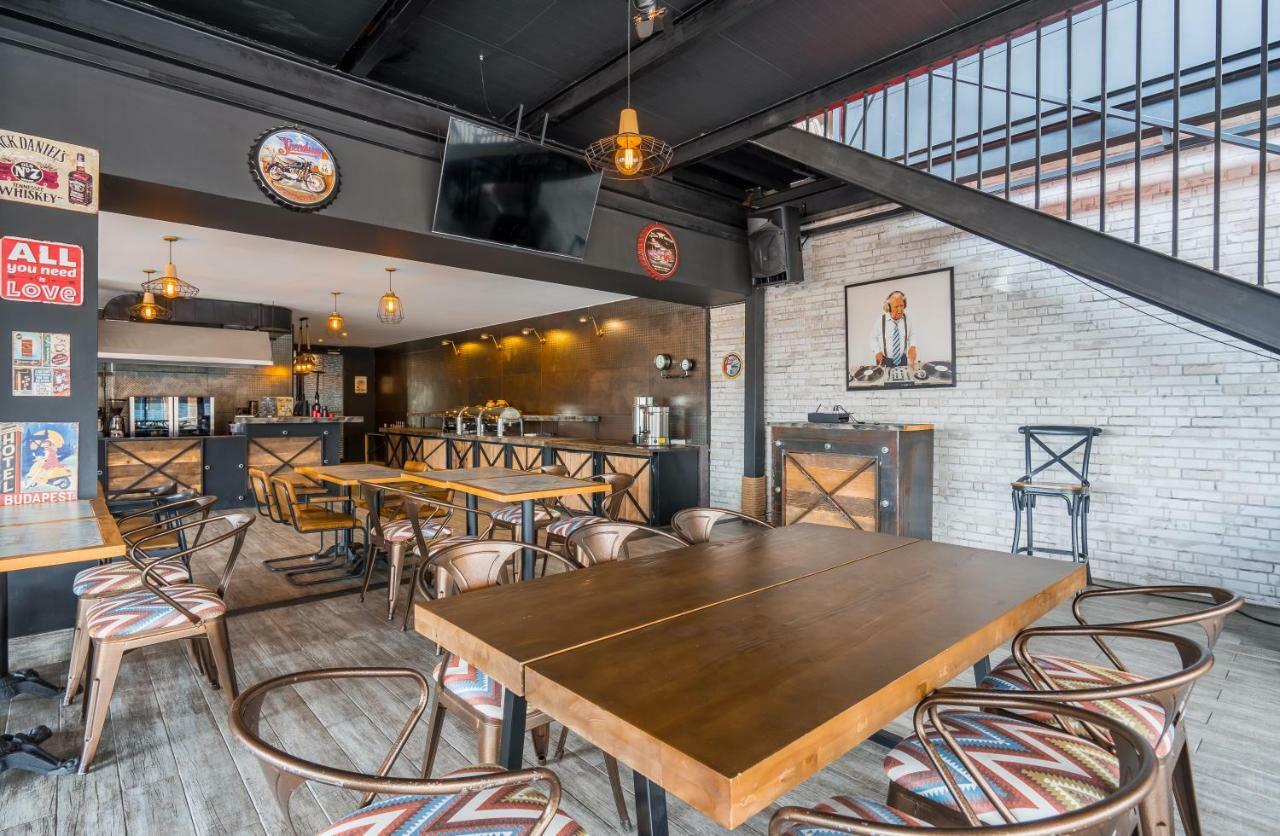 Kato'S Aparthotel Gudauri Mgzavrebi ภายนอก รูปภาพ